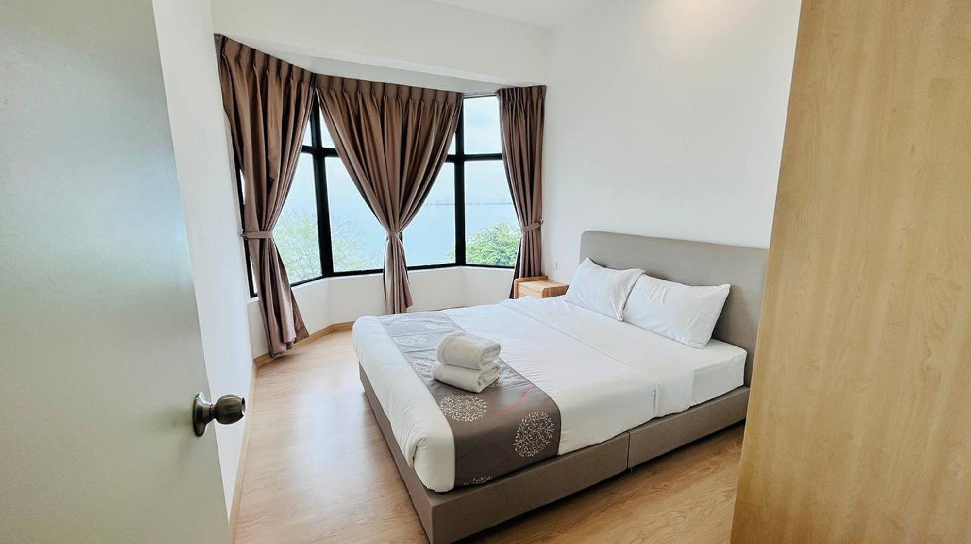 Mutiara Melaka Beach Resort By Glex Tangga Batu Buitenkant foto