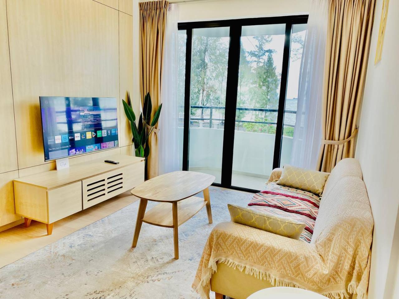 Mutiara Melaka Beach Resort By Glex Tangga Batu Buitenkant foto